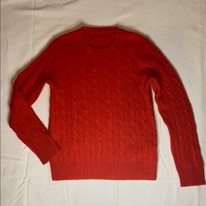 Cable knit 🧶 100% cashmere sweater